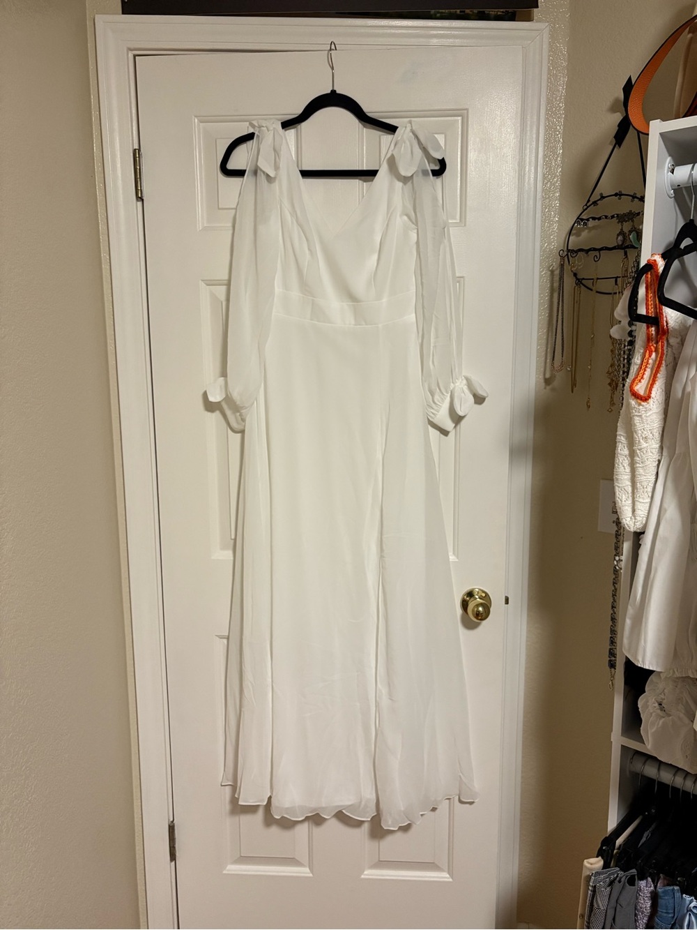 Elegant White Chiffon Tie-Shoulder Midi Dress